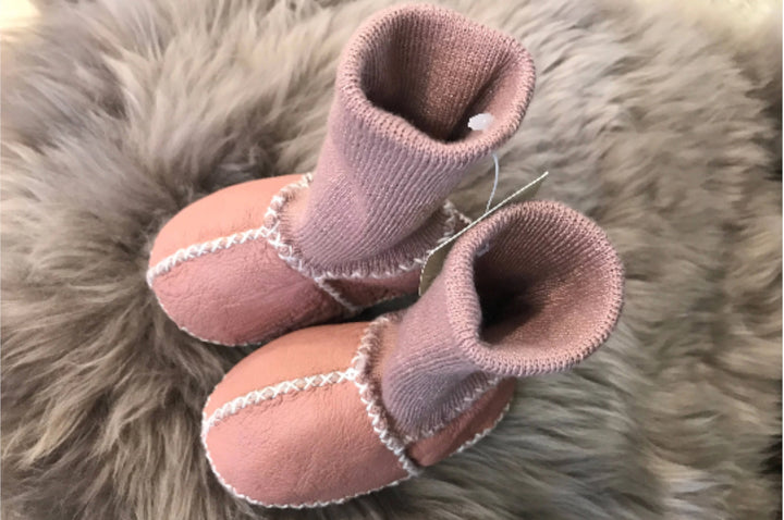 Sheepskin Baby Booties - Pink