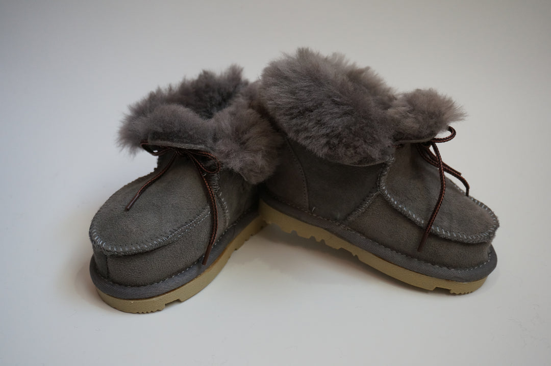 Unisex Baby Toddler Sheepskin Boots with Ties - Grey