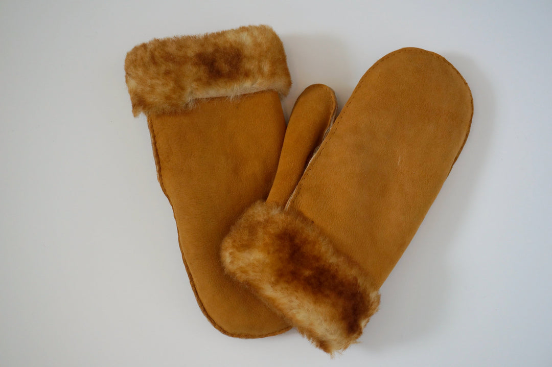 Men's Sheepskin Mittens - Tan