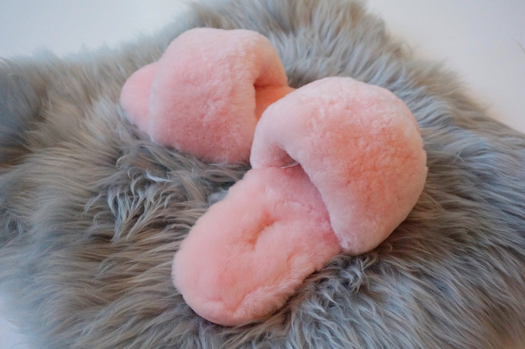 Australian Sheepskin Fluffy Slipper - Pink