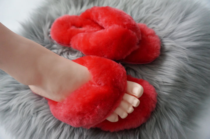 Australian Sheepskin Fluffy Flip-flop - Watermelon Red