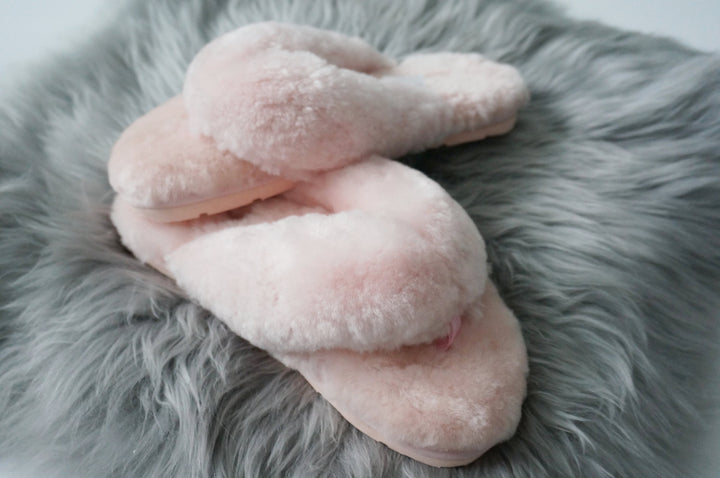 Australian Sheepskin Fluffy Flip-flop - Pink