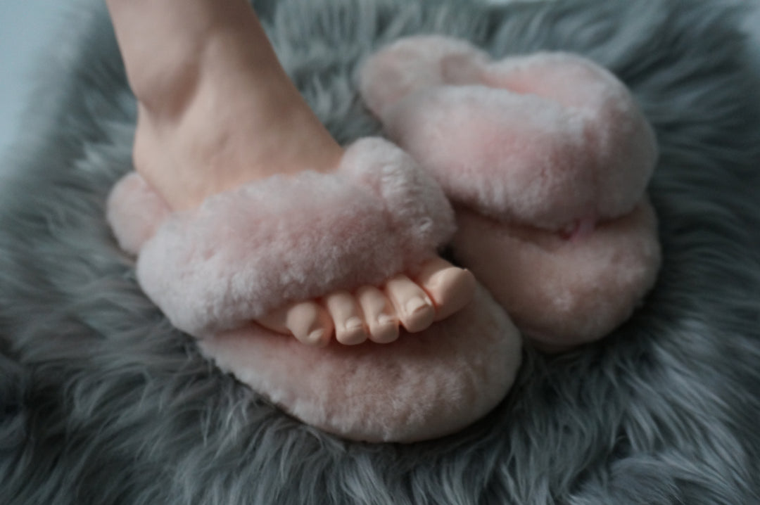 Australian Sheepskin Fluffy Flip-flop - Pink