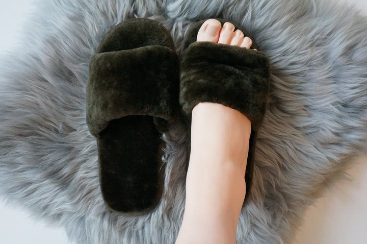 Sheared Sheepskin Slippers - Dark Green